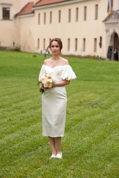 novia clásico al aire libre