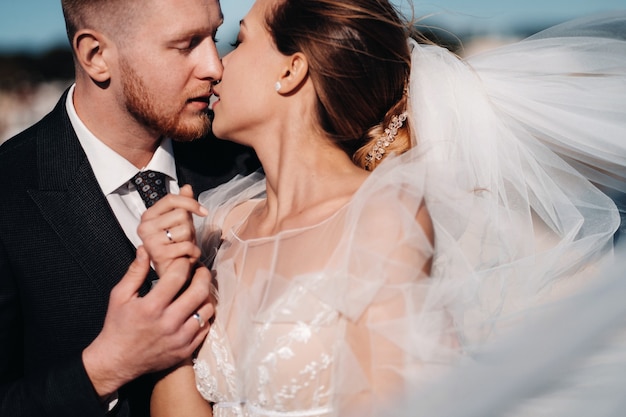 Novios en la Riviera francesa. Bodas en Provenza. Novios en Francia.