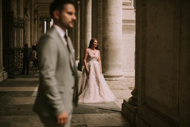 Novios en el Vaticano, Roma, Italia