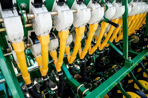 Novos detalhes de máquinas e equipamentos agrícolas modernos