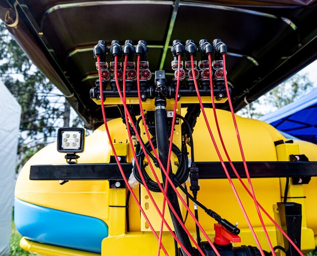 Foto novos detalhes de máquinas e equipamentos agrícolas modernos