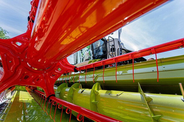 Novos detalhes de máquinas e equipamentos agrícolas modernos