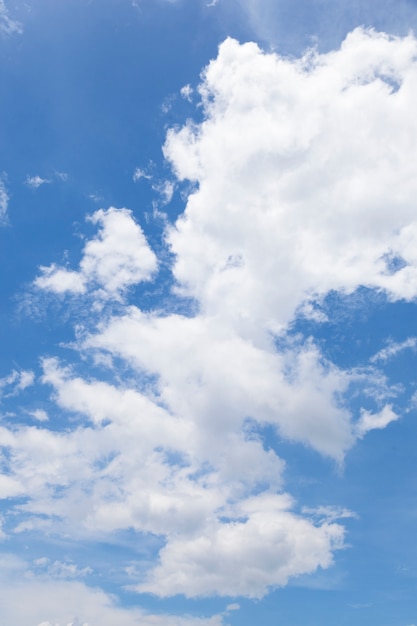 nube y cielo.