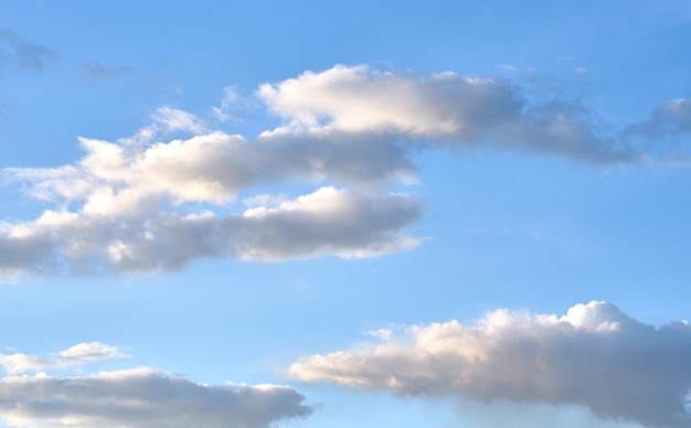 Una nube en el cielo