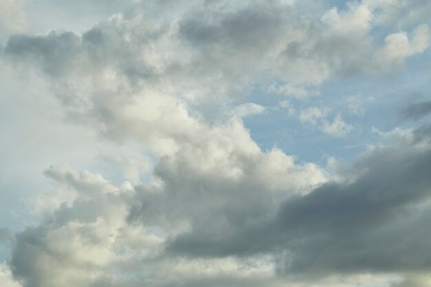 nubes antes de llover