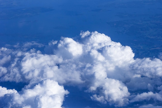 nubes blancas