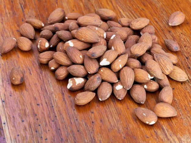 Nueces de almendras dulces