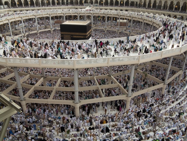 Nuevas imágenes de Kaaba en La Meca después de la restauración