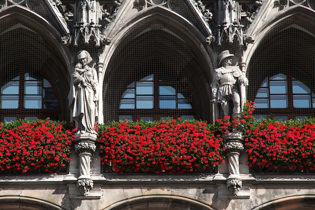 Foto nuevo ayuntamiento, neus rathaus en munich, alemania.