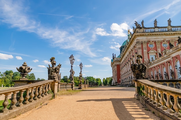 Nuevo Palacio o Neues Palais en el parque Sanssouci Potsdam, Alemania