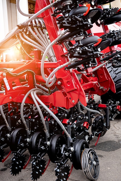 Foto nuevos detalles de maquinaria y equipos agrícolas modernos