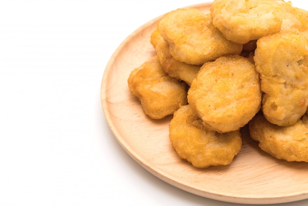 Nuggets de frango com molho