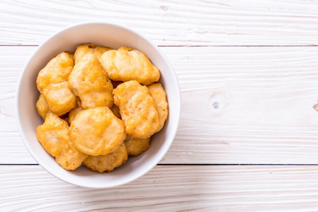 Nuggets De Pollo Con Salsa