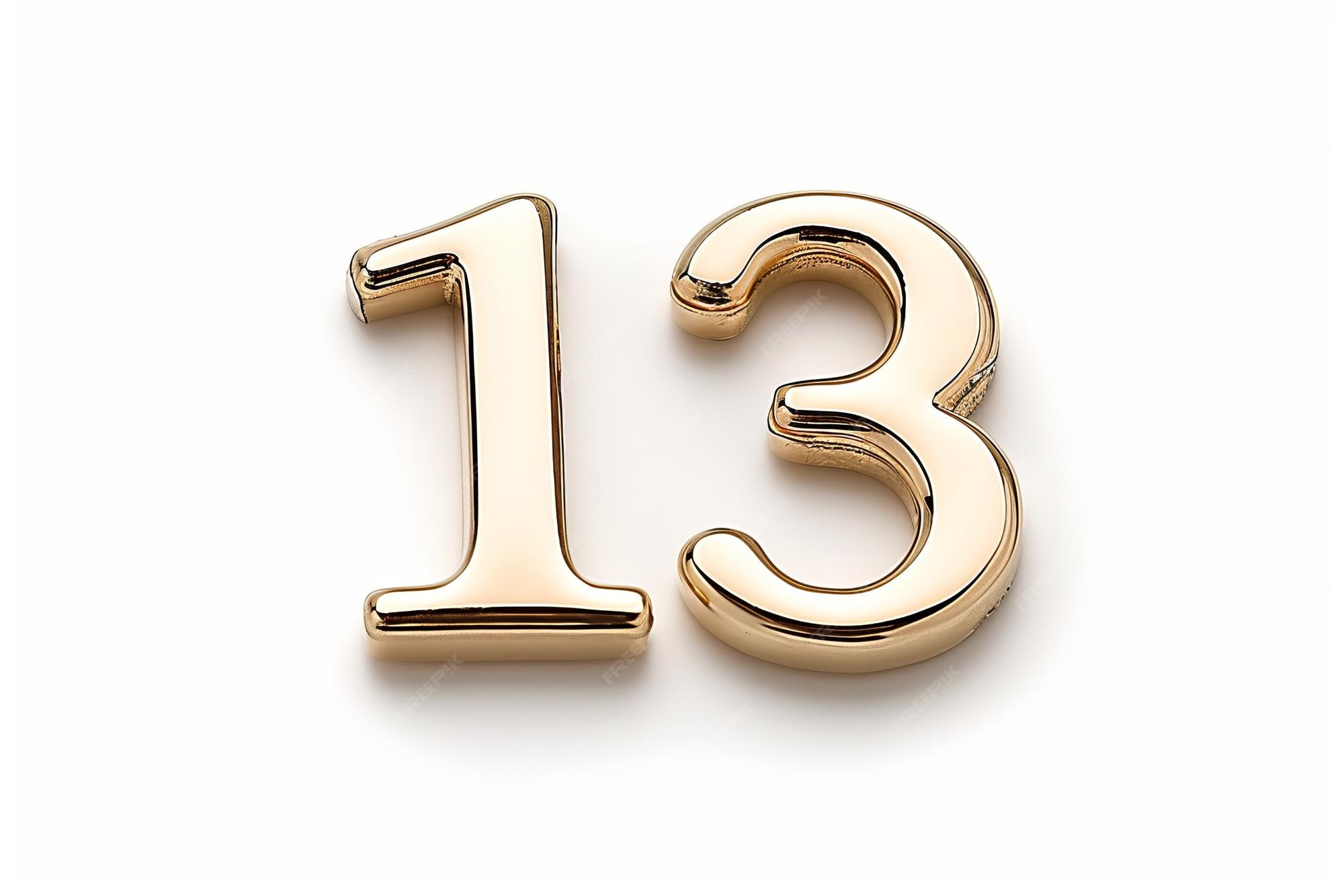 N mero 13 En Un Fondo Blanco Limpio Para Conceptos De Superstici n Y n-mero-13-en-un-fondo-blanco-limpio-para-conceptos-de-superstici-n-y