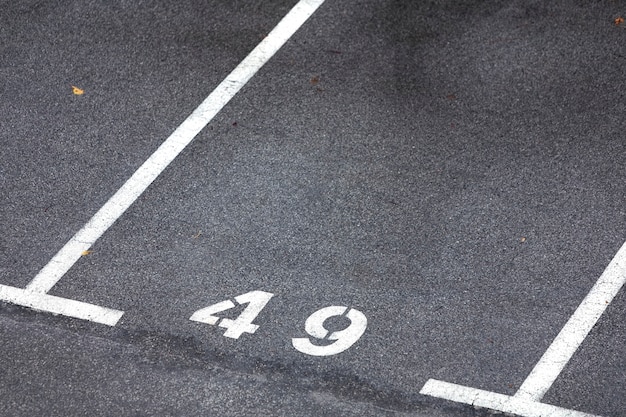 Foto número de espaço de estacionamento vazio