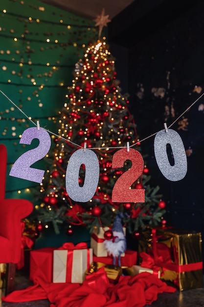 Números de 2020 festa de ano novo, árvore de natal