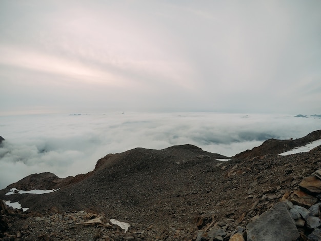 Nuvens a uma altitude de 3200 m