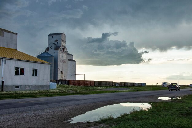 Nuvens de tempestade da pradaria, canadá