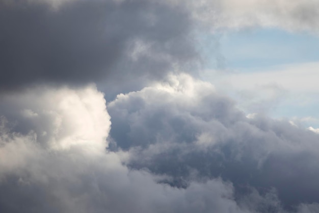 nuvens no céu