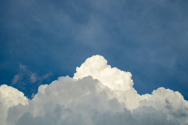 Nuvens no céu