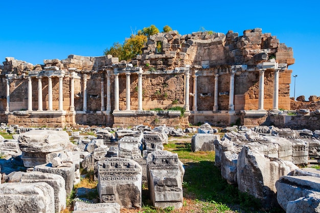 Nymphaeum na antiga cidade de Side Turquia