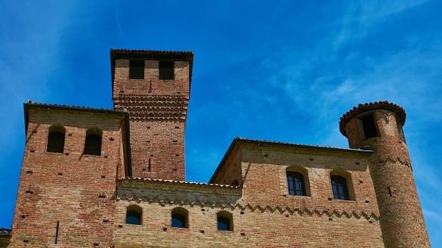 Foto o castello di grinzane cavour piemonte itália