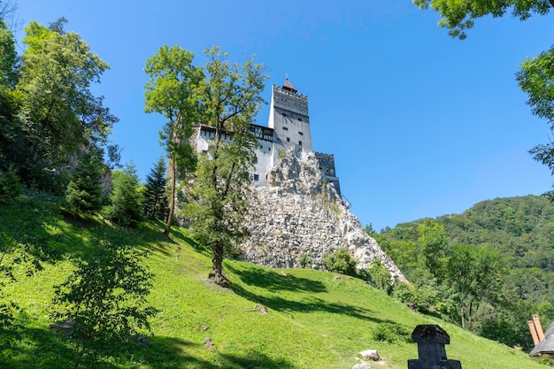 O castelo medieval de Bran, conhecido pelo mito de Drácula