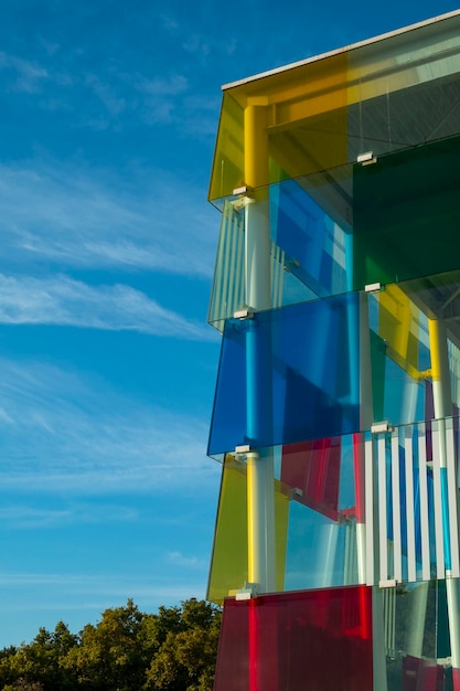 O Centro de Arte Pompidou Muelle Uno Málaga Porto Costa del Sol Espanha O Cubo foi inaugurado em 28 de março de 2015