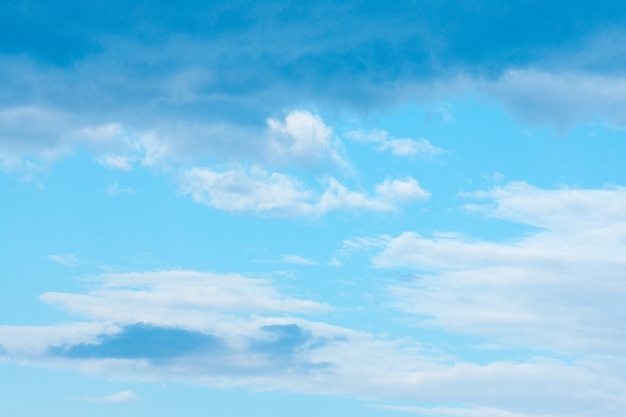 O céu nas nuvens