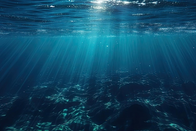 O fundo do mar com raios solares penetrando na superfície da água