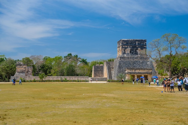 O Grand Ball Court Gran Juego de Pelota do sítio arqueológico de Chichen Itza em Yucatan México