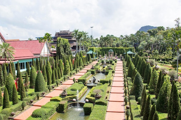 O jardim do palácio real