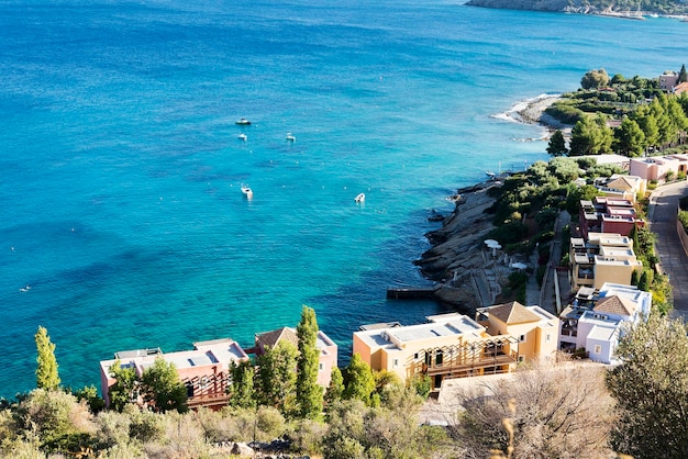 O mar e as montanhas de Creta