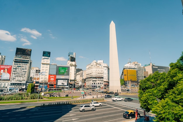 Foto o obelisco é um dos principais destinos turísticos de buenos aires, argentina, 2 de março de 2024