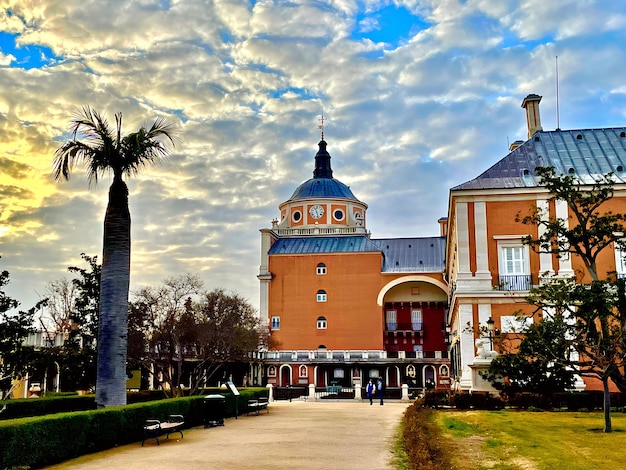 O palácio real de Aranjuez, em Madri, Espanha