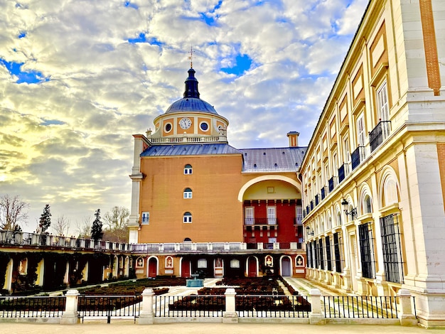 O palácio real de Aranjuez, em Madri, Espanha