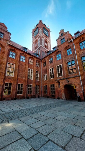 O pátio do Museu Nicolaus Copernicus em Torun, Polônia