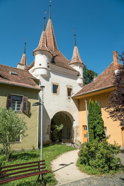 O portão de Catherine na cidade velha Brasov Transilvânia Romênia