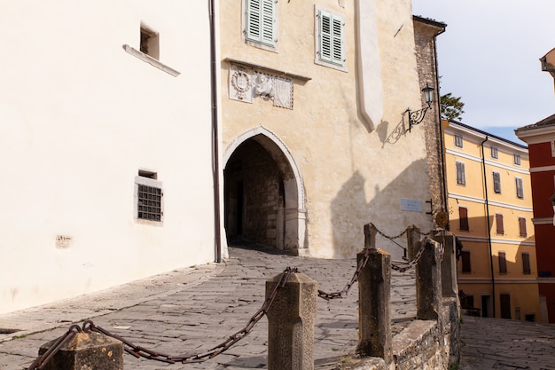 O principal portão da cidade, motovun