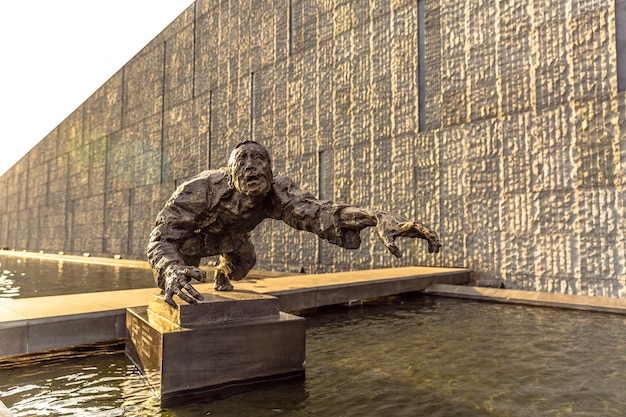 O Salão do Memorial das Vítimas do Massacre de Nanjing por Invasores Japoneses