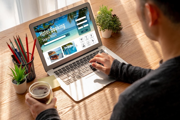 Foto o site de reserva de alojamento de hotel on-line fornece um sistema de reserva moderno