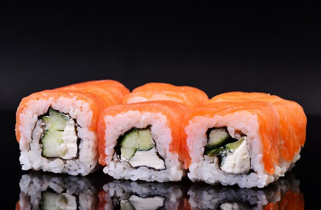 O sushi mais fresco e saboroso apenas do japão