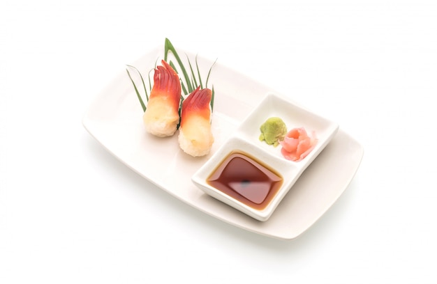 O sushi nigiri de moluscos de surf Stimpson (hokkigai) - estilo de comida japonesa