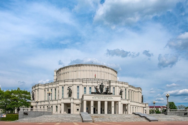 O teatro acadêmico nacional de ópera e ballet da república da bielorrússia