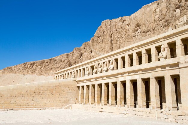 O templo de Hatshepsut, perto de Luxor, no Egito