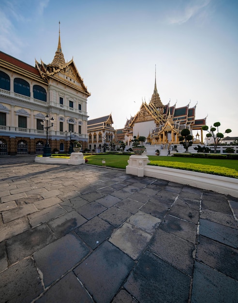 O Templo do Buda de Esmeralda e o Grande Palácio