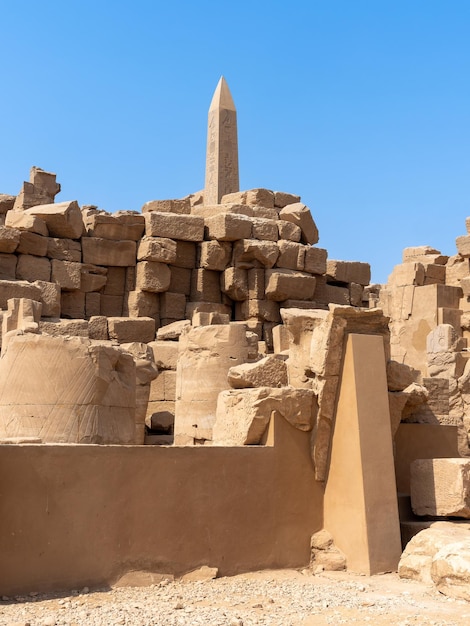 Obelisk der Königin Hatschepsut im Gelände des Amun-Tempels in Karnak, Ägypten