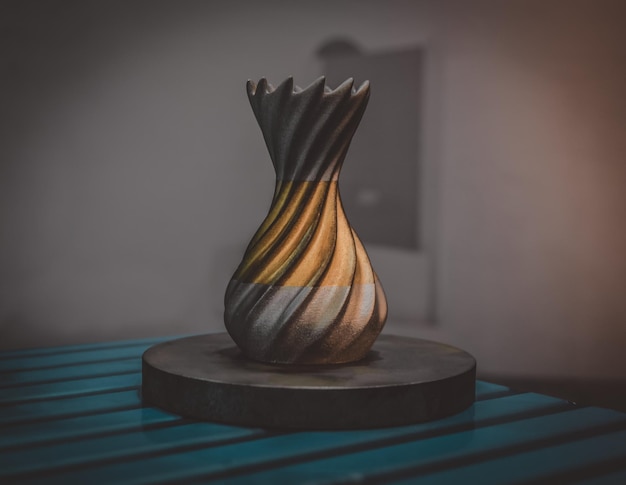 Objeto impresso de pó de metal em impressora 3d de metal