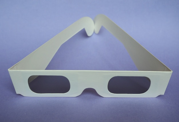 Foto Óculos 3d descartáveis para filmes
