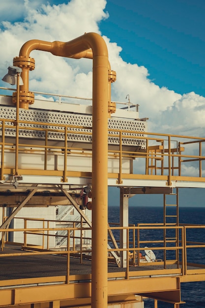 Offshore the Industry oleoduto de produção de petróleo e gás.